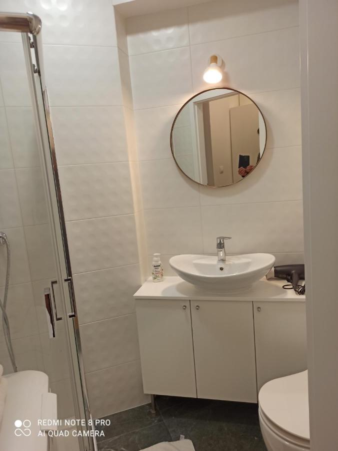 Hostel Palacyk ビィドゴシュチュ エクステリア 写真
